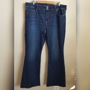 New American Eagle Size 22 L Hi-Rise Artist Flares